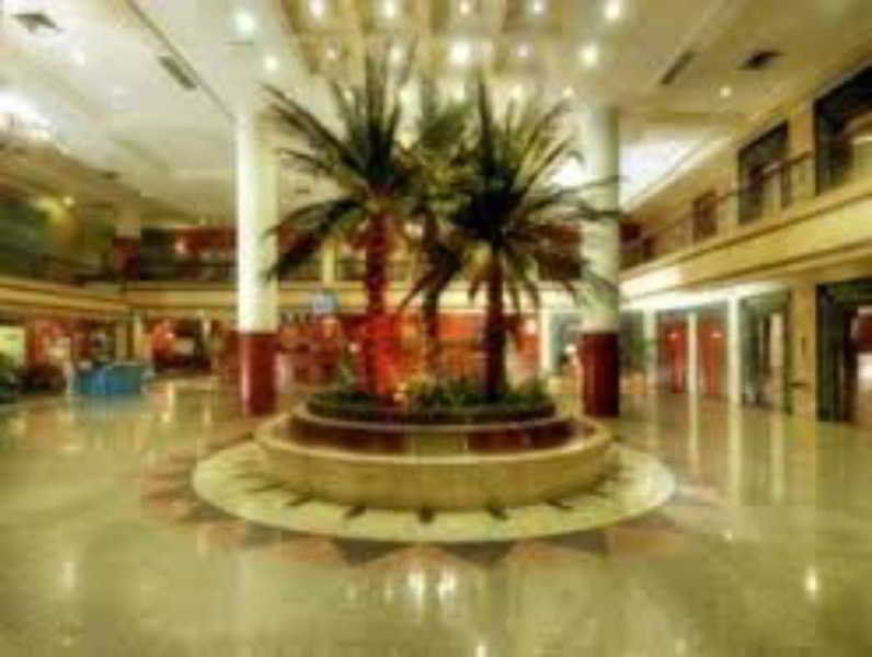 Hotel Soechi International Medan Exterior photo