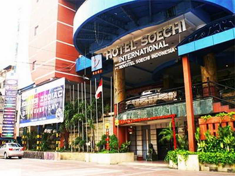 Hotel Soechi International Medan Exterior photo